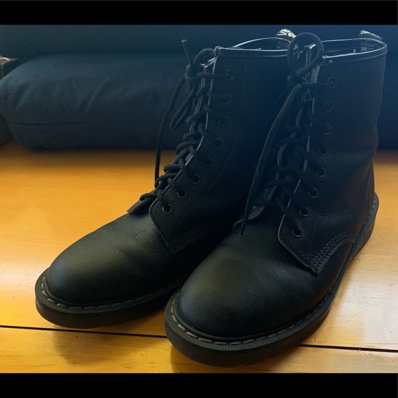 solovair vegan boots